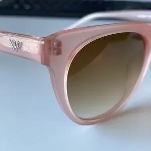 wubo | Accessories | Wubo Sunglasses Like New | Poshmark display picture 2